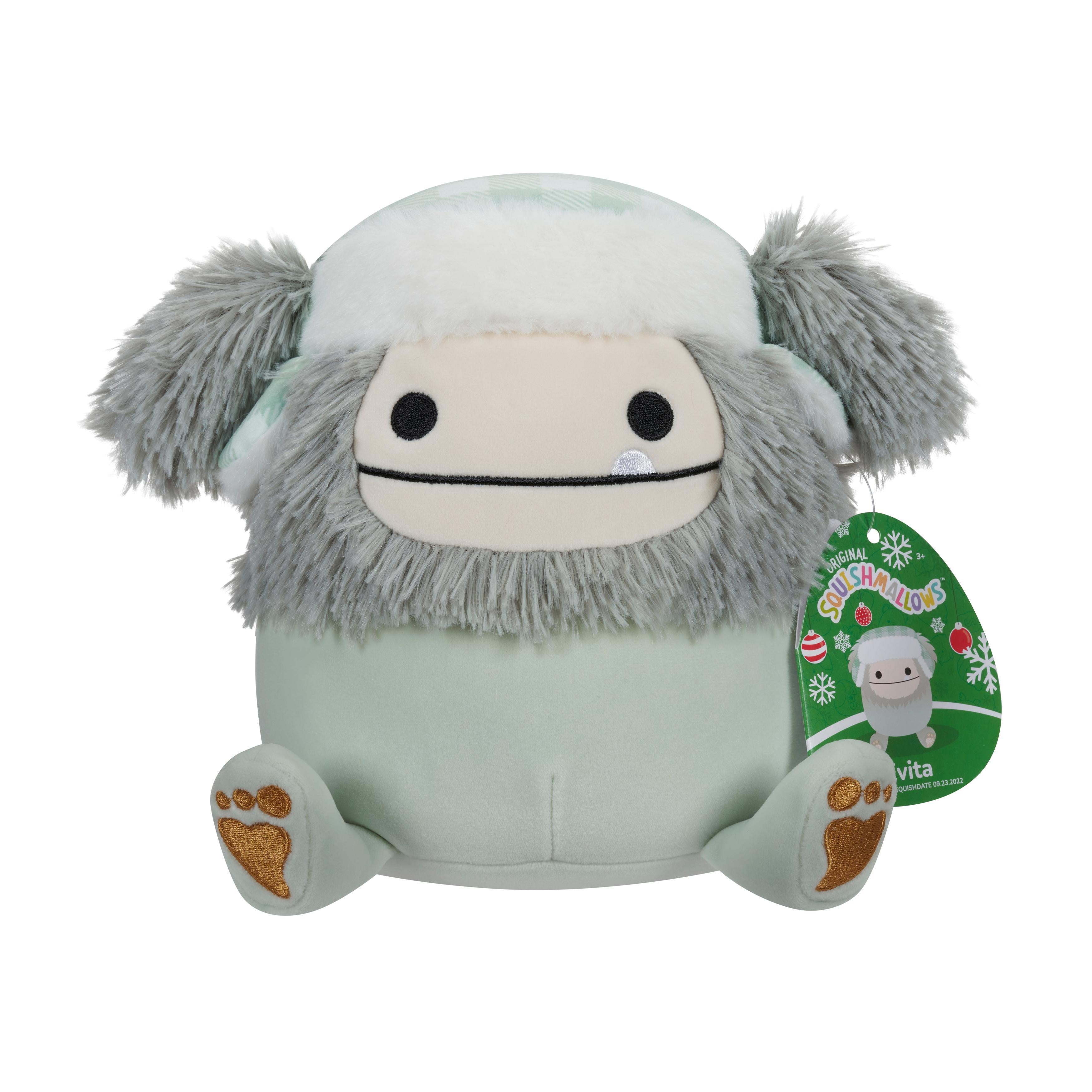 SQUISHMALLOWS 19 CM CHRISTMAS EVITA THE GREY BIGFOOT-Squishmallow-SweMallow